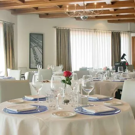 Port Azafata Valencia Hotel Manises